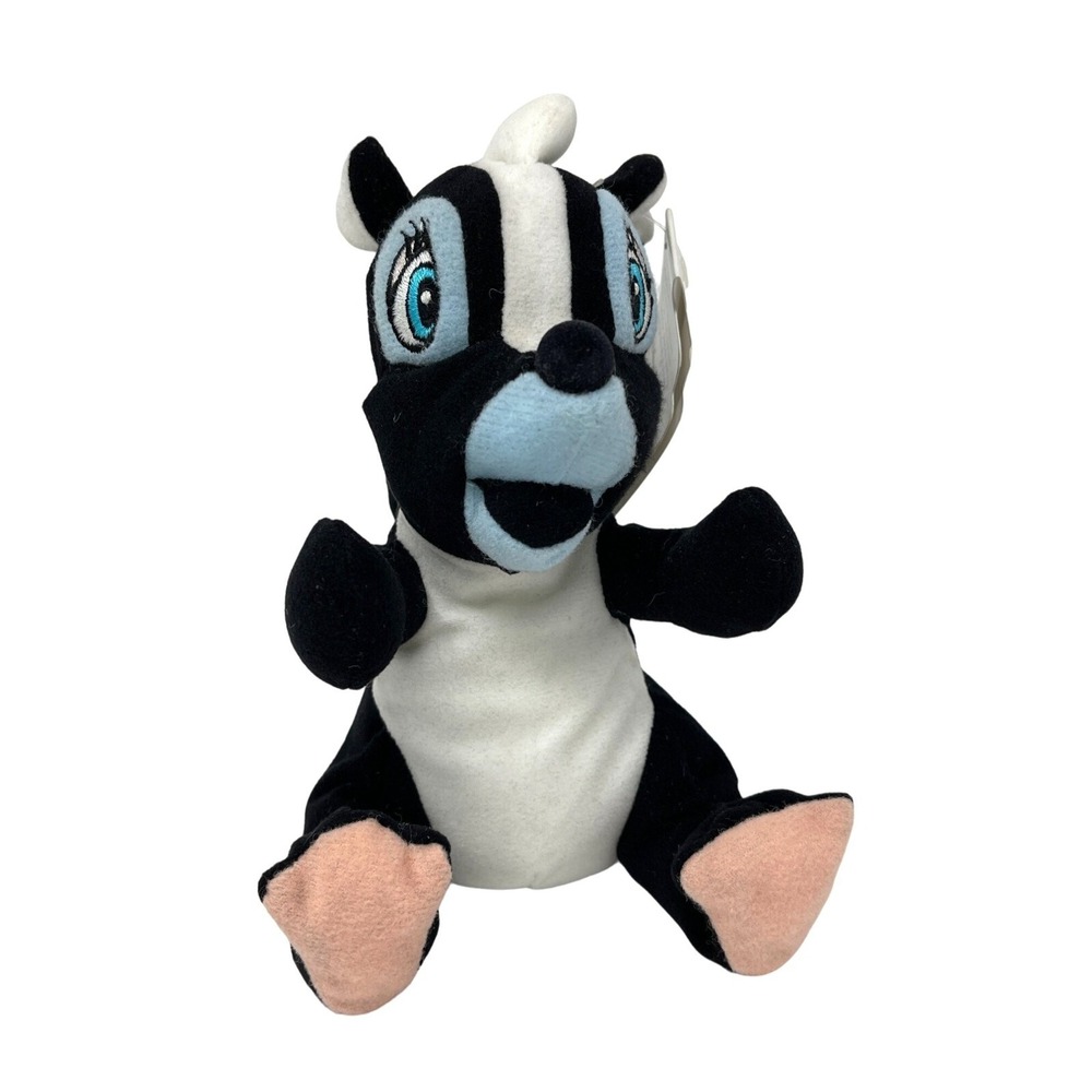 Walt Disney World Flower Bean Bag 6.5‎ inch Plush Stuffed Animal Skunk